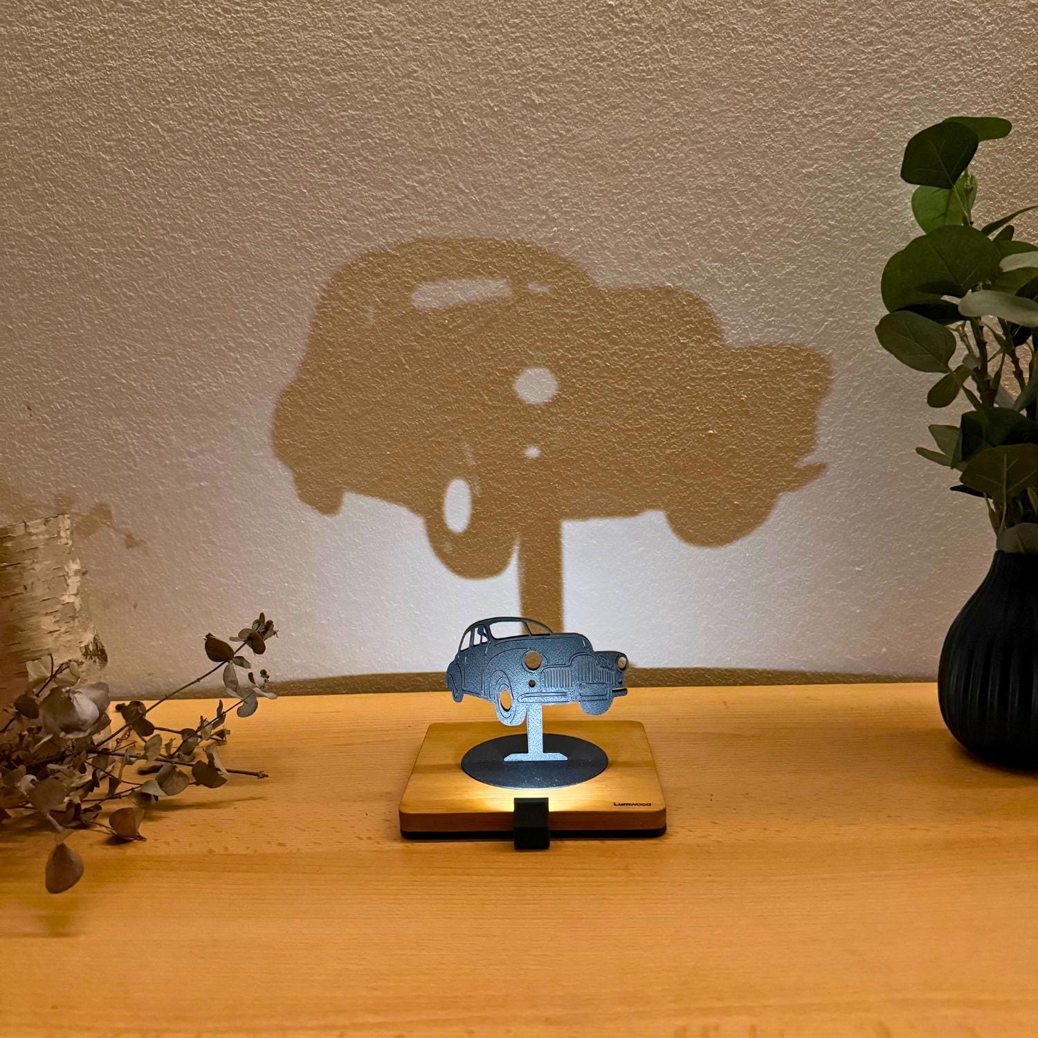 Lumwood Auto | LED Lampe aus Holz mit Schatteneffekt | Handgemacht | Deko mit Licht | Nachtlicht | Wechselbare Figur Bild 9